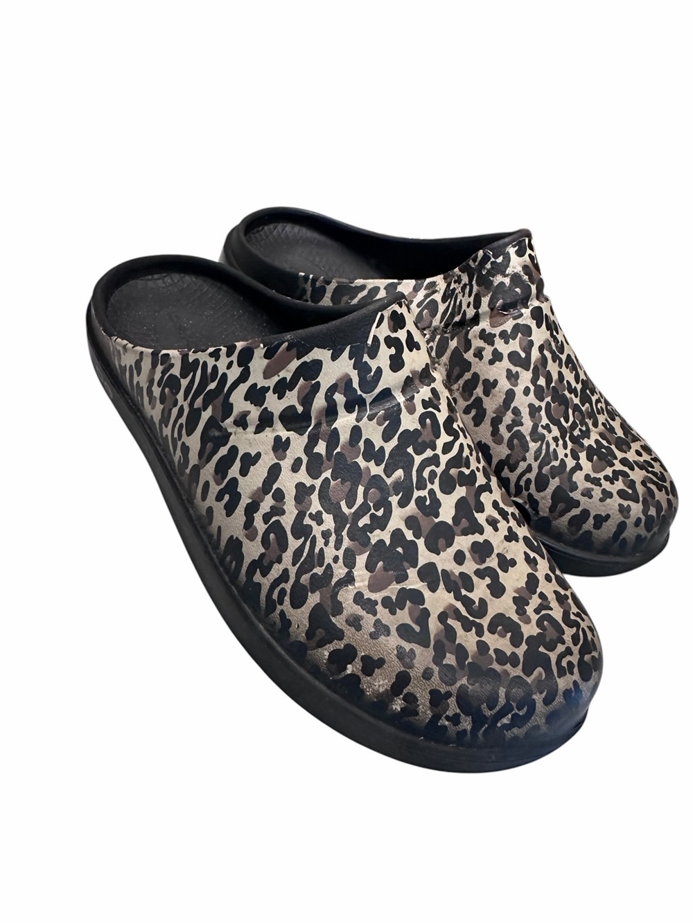 Women’s OOFOS Leopard Clogs Shoes Mules Size 11